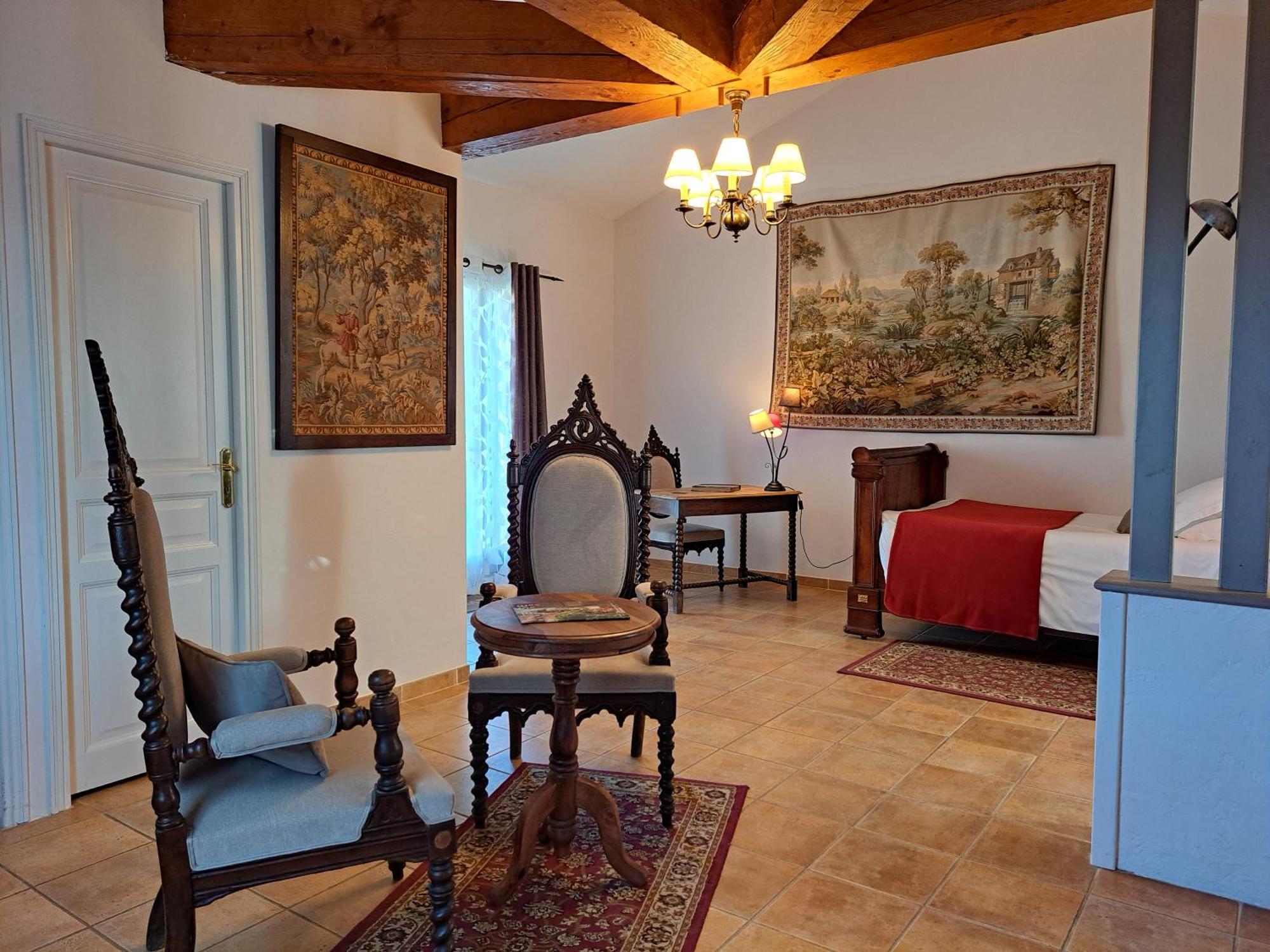 La Barde Montfort, Votre Maison D'Hotes A 4 Kms De Sarlat Dordogne วีทรัค ภายนอก รูปภาพ